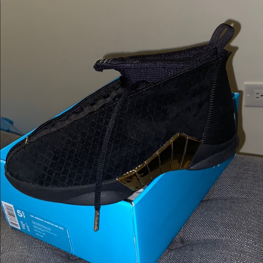 Doernbecher Freestyle Retro JORDAN 15